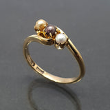 Pearl Vintage Crossover Ring