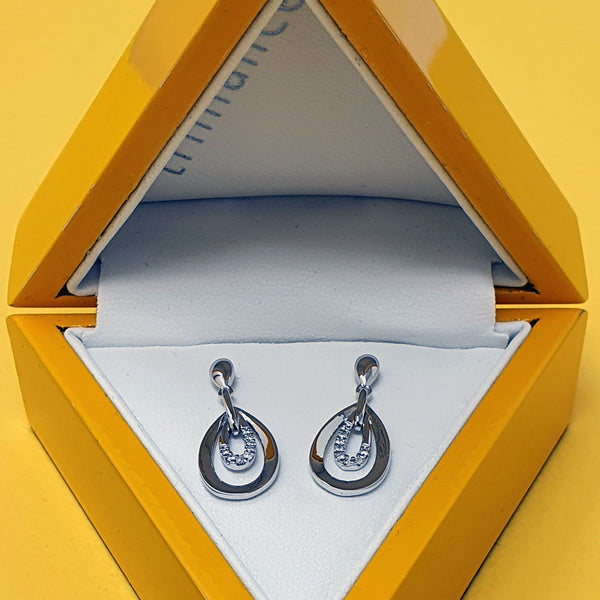 Alicai Mai Silver and Diamond Trilliance Drop Earrings