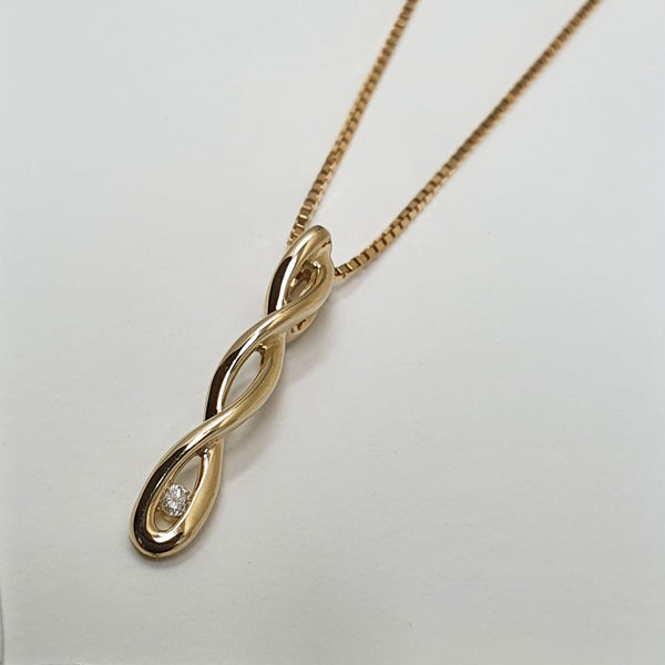 Gold and Diamond Trilliance Necklace