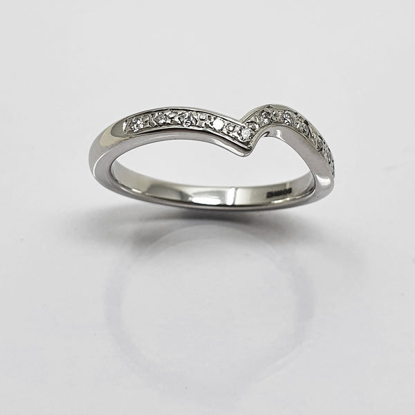 Diamond Hand-made Shaped Wedding Ring